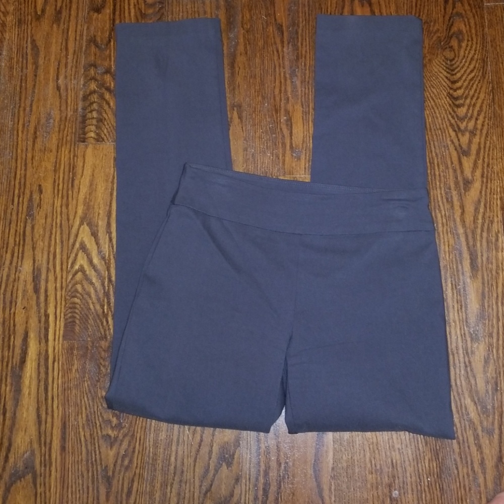 Cato size 6 Stretch Dress Pants